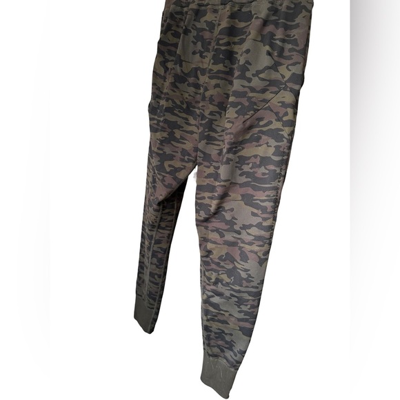 ALPHALETE JOGGERS CAMO - Picture 5 of 7